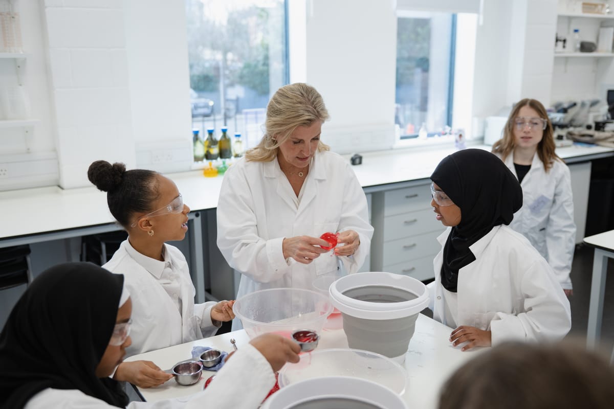 The Duchess participates in a science workshop with schoolchildren
