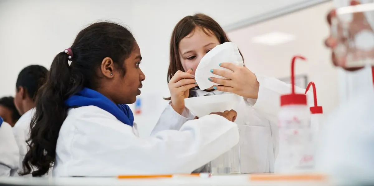 Science Creates Outreach secures Boeing charity grant to expand STEM educational offering